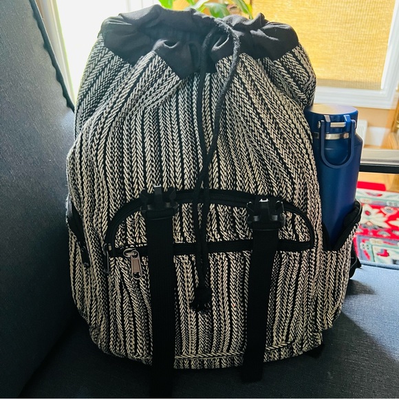 Unisex Pure Himalayan Hemp Backpack with Laptop Compartment and multiple pockets - Picture 5 of 5